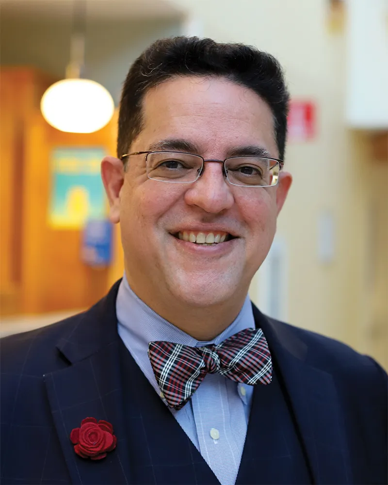 Dr. Larry Diaz, MD - Kalamazoo, MI - Cardiovascular Disease, Cardiologist