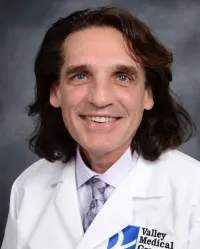 Clayton Bridges, PA - Oakland, NJ - Internal Medicine