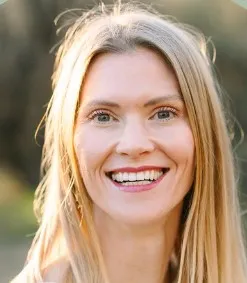 Dr. Jennifer Anna Treusch, MD