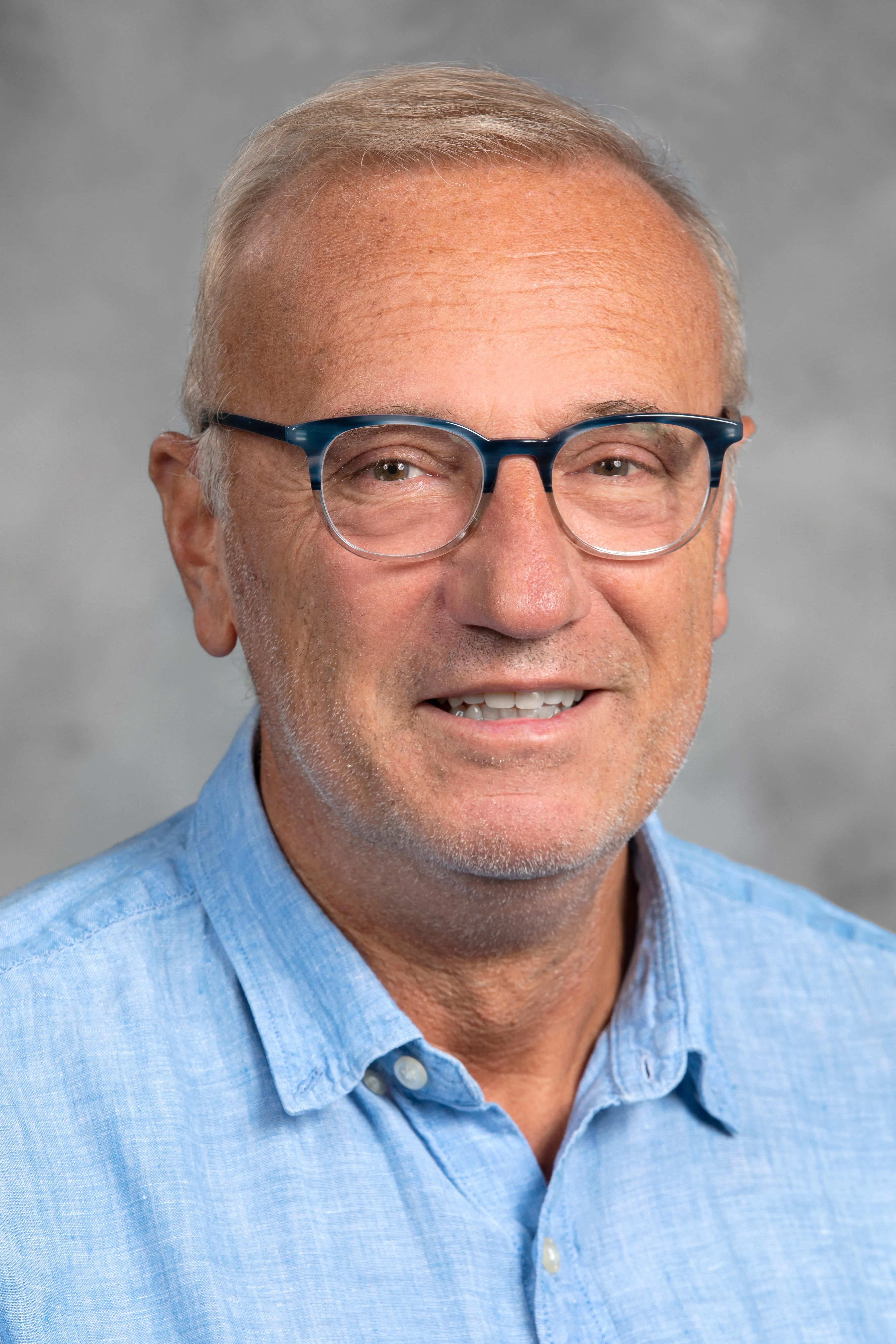 Dr. Giovanni Cucchiaro, MD - Saint Petersburg, FL - Anesthesiology, Hospice & Palliative Medicine, Pediatrics