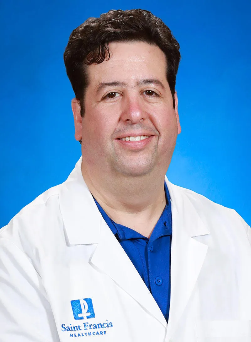 Dr. Carlos Robles, MD - Cape Girardeau, MO - Oncology, Oncologist