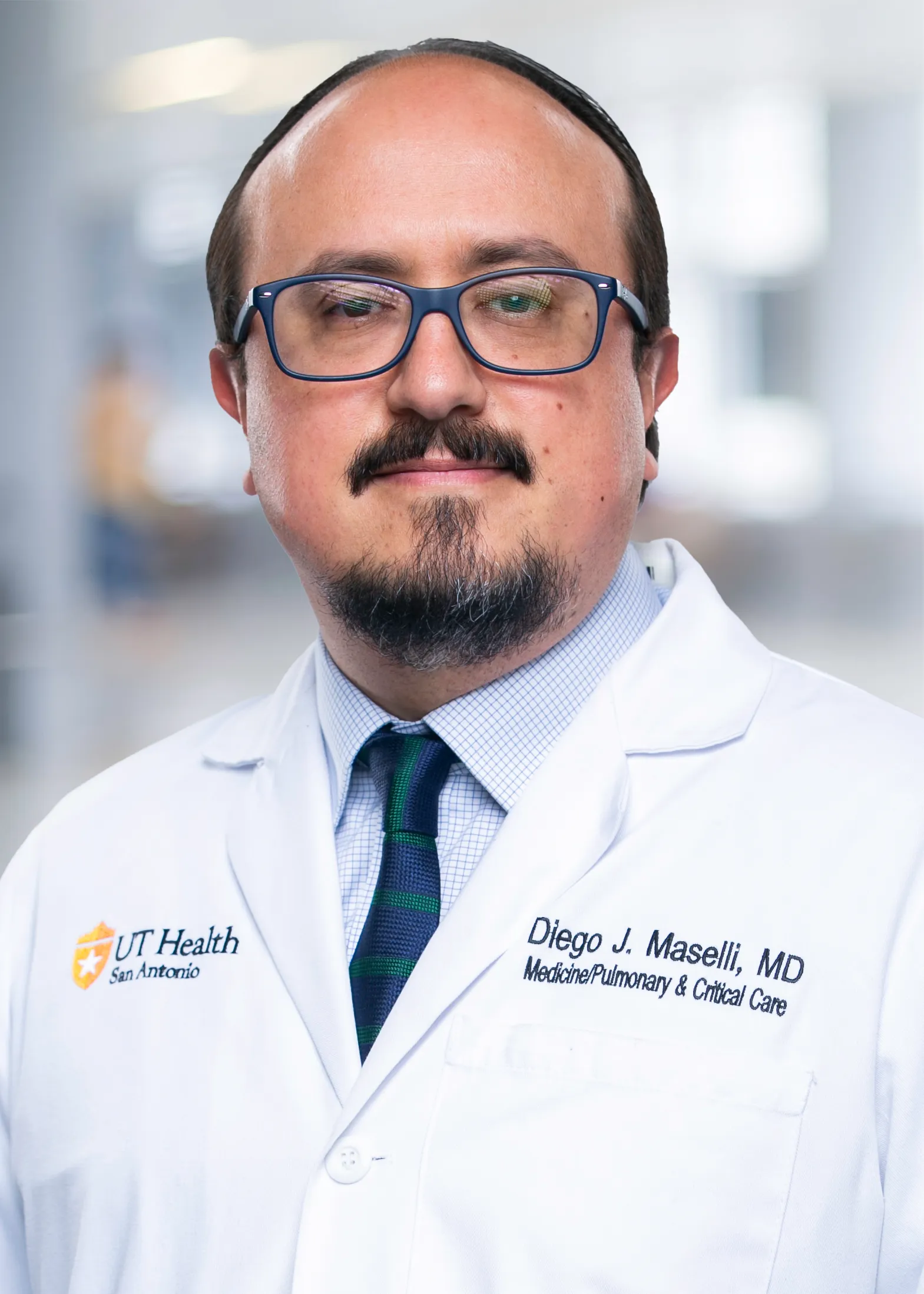 Dr. Diego J. Maselli Caceres, MD - San Antonio, TX - Critical Care Medicine, Critical Care Specialist, Internal Medicine, Pulmonologist