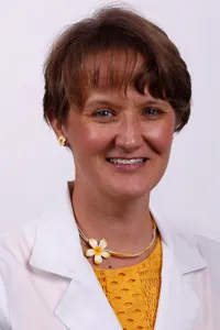 Dr. Kimberley R. Lovelace, MD - Janesville, WI - Ophthalmology