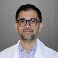 Dr. Zeeshan Khan, DO - Browns Mills, NJ - Pulmonology