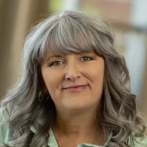 Laura L Davis,  FNP-BC - Appleton, WI - Internal Medicine