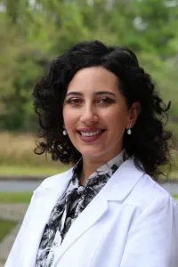 Dr. Loumarie Lee Andrews, MD - Gainesville, FL - Family Medicine