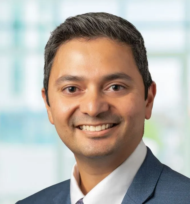 Dr. Shawn Ashwin Lewis, MD - Beachwood, OH - Ophthalmology, Surgery