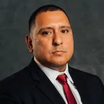 Dr. Fernando Luna