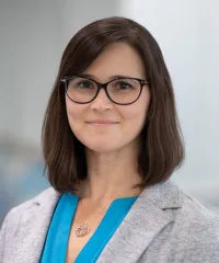Dr. Sandra K. Oza, MD - Bronx, NY - Internal Medicine