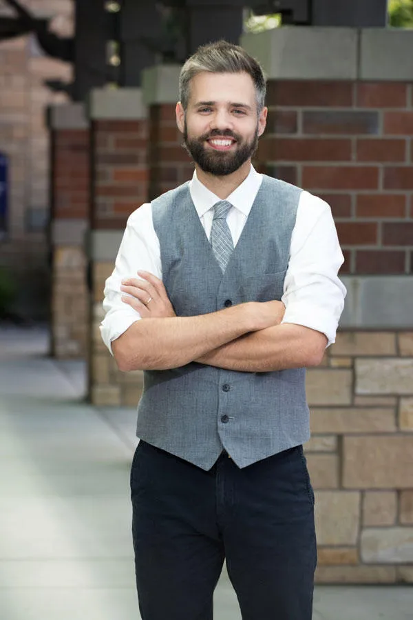 Dr. Cole Southworth, DO - Vancouver, WA - Internal Medicine