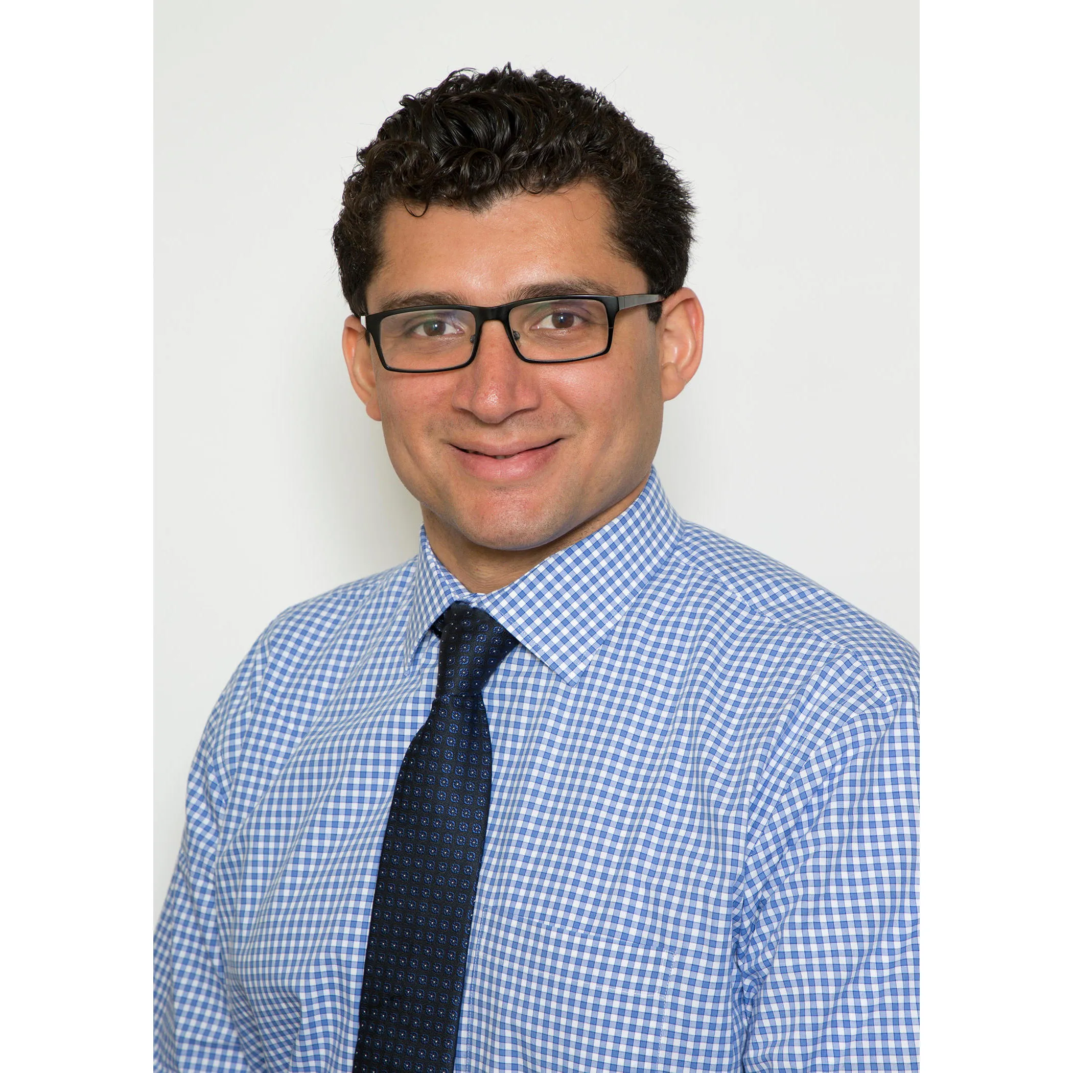 Dr. Mario Anwar Pinto, MD - Westport, CT - Internal Medicine