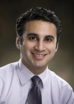 Dr. Elvis Cavazos - Houston, TX - Pediatrics, Internist/pediatrician