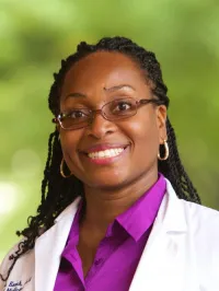 Dr. Paulina A Essah, MD - Ashland, VA - Internal Medicine