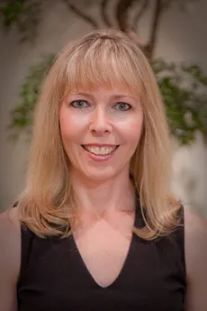 Dr. Sonja Hahn, DC