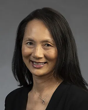 Dr. Shelly Lo, MD - CHICAGO, IL - Hospice & Palliative Medicine, Hematologist, Hospice And Palliative Medicine, Oncologist