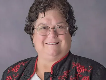 Dr. Lee Ann Pixley, MD - Auburn, IN - Pediatrics, Internist/pediatrician