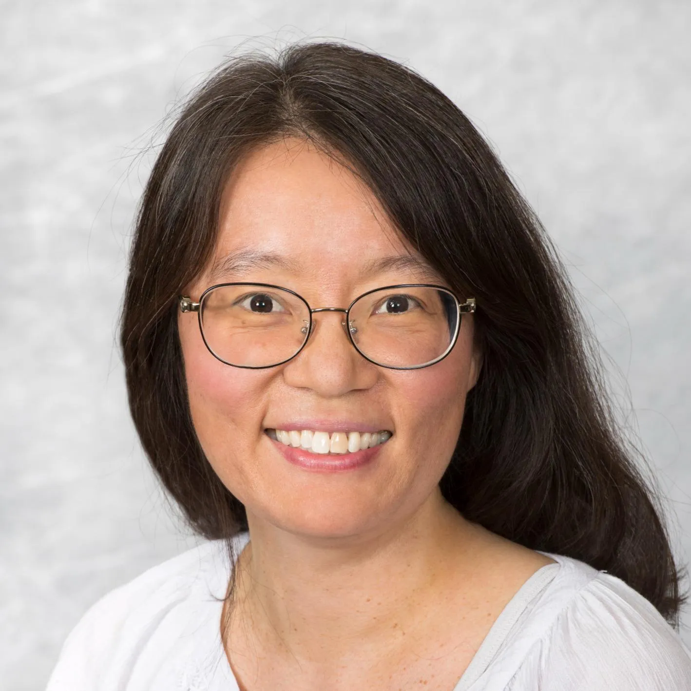 Dr. Vicky Chen-Yang, MD - Peoria, AZ - Internal Medicine