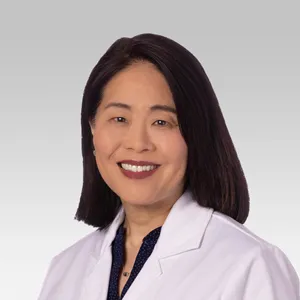 Dr. Hannah Chow-Johnson, MD - Oak Brook, IL - Pediatrics, Internist/pediatrician