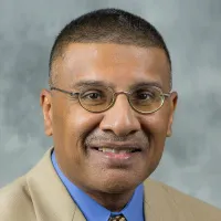 Dr. Ravi Narra, MD - Elmore, OH - Internal Medicine