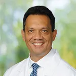 Dr. Peter Lyn, MD