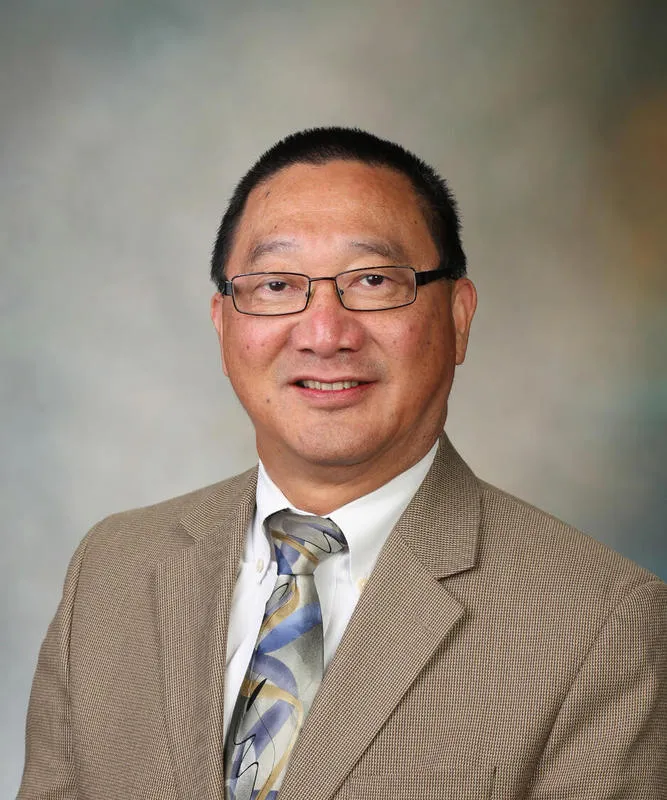 Dr. William Wong, MD - Phoenix, AZ - Radiation Oncology, Internal Medicine