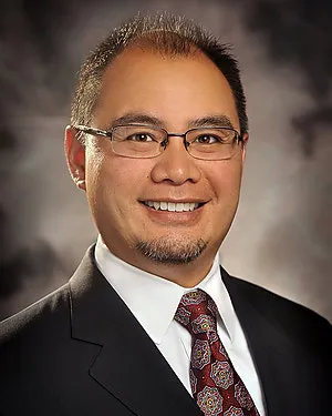 Dr. Robert Paras, MD - Yorkville, IL - Sports Medicine, Sport Medicine Specialist