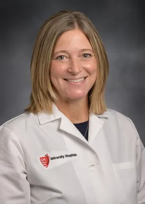 Dr. Diane Lester, MD - Mentor, OH - Pediatrics, Internist/pediatrician