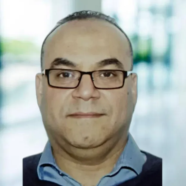 Dr. Mohamed Farghal Ahmed, MD - Cleveland, OH - Anesthesiology, Critical Care Medicine, Pain Medicine