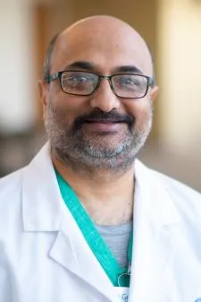 Dr. Mitesh H. Parekh, MD - Zanesville, OH - Female Pelvic Medicine and Reconstructive Surgery, Urogynecology
