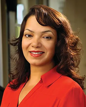 Dr. Nidhi Tiwari, MD - Aurora, IL - Internal Medicine