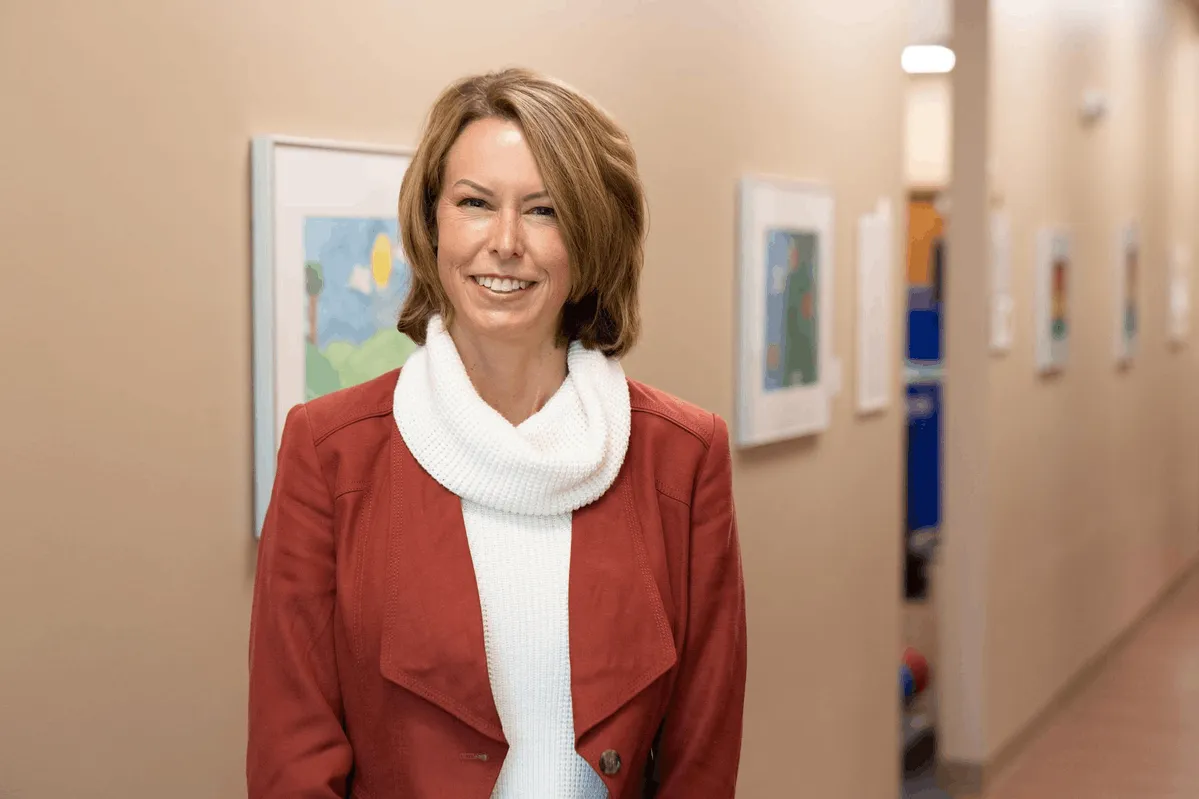 Dr. Jennifer Gigax, MD - New Philadelphia, OH - Pediatrics, Internist/pediatrician