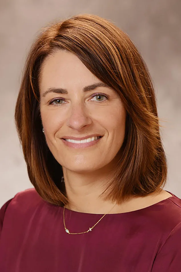 Dr. Alicia Nicole Kieninger, MD - Pontiac, MI - Surgery, Critical Care Medicine