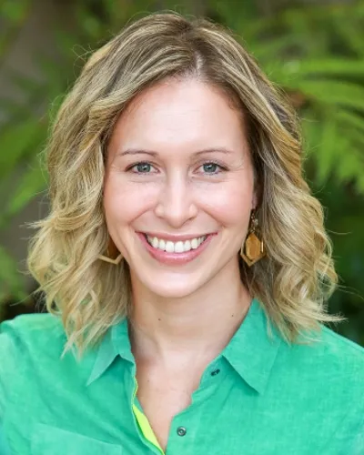 Dr. Kerry Christina Price, MD - Irvine, CA - Obstetrics & Gynecology