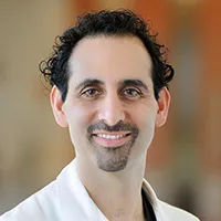 Dr. Rod Foroozan, MD - Houston, TX - Ophthalmology
