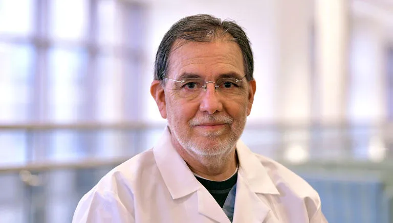 Dr. Orlando Ferrer Aguilar-Guzman - Rogers, AR - Urology, Urologist