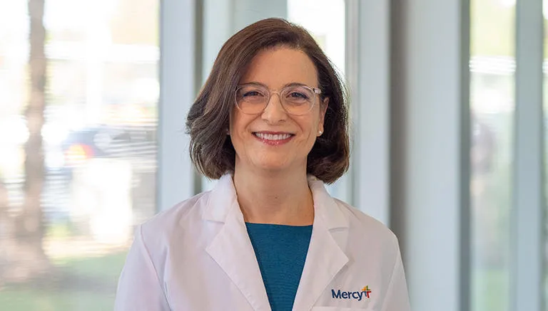 Dr. Paulina Elena Rojas - Saint Louis, MO - Pediatrics, Internist/pediatrician