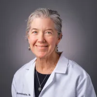 Dr. Bonnie J. Brooks, MD - Lorton, VA - Internal Medicine