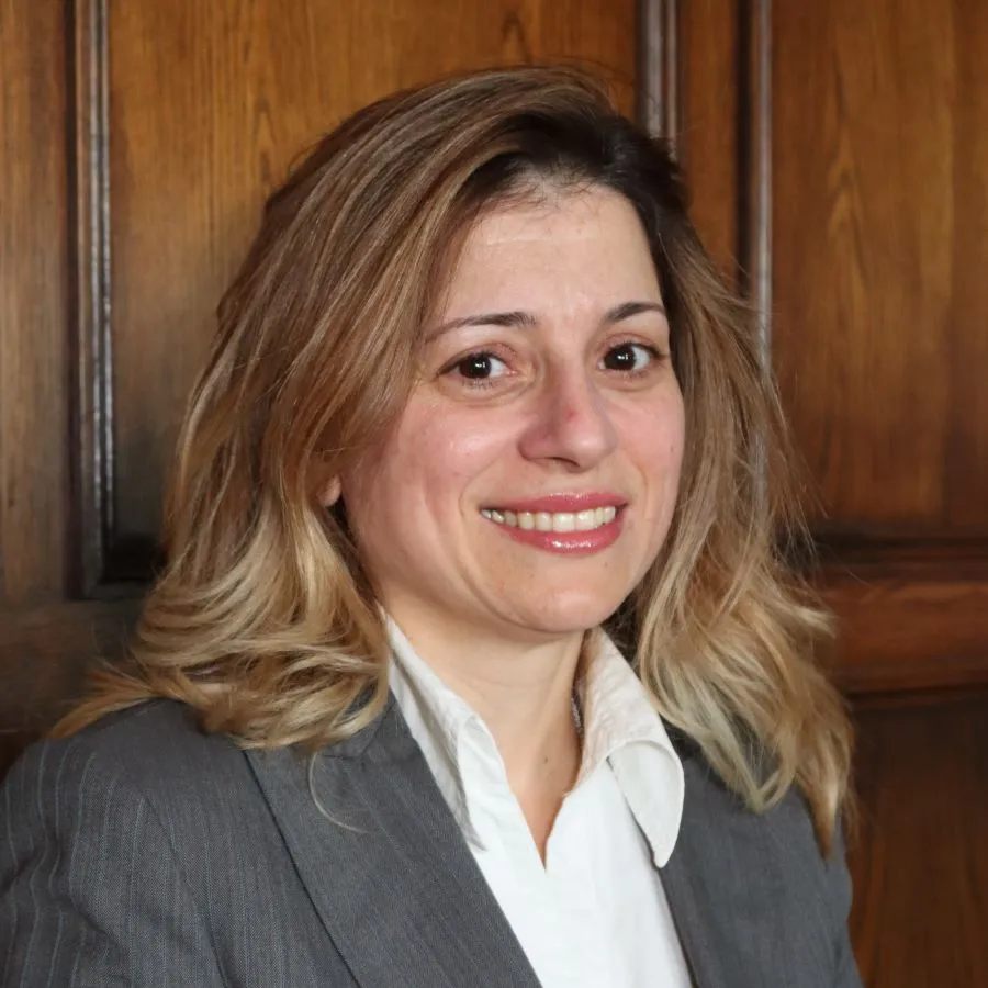 Dr. Rola A Mahmoud