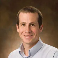 Dr. Lon Mcquillan, MD