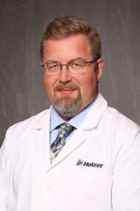 Dr. Glenn Davis, MD