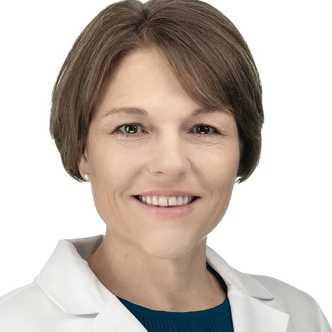 Dr. Catherine Hohn, MD - Saint Louis, MO - Internal Medicine, Family Medicine, Integrative Medicine