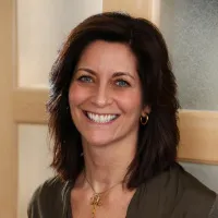 Dr. Rebecca Abundis, DO - Monterey, CA - Internal Medicine