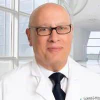 Dr. Egberto J Zayas, MD - North Port, FL - Oncology