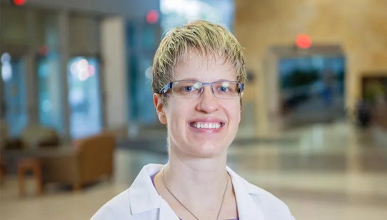 Dr. Lindy Ann Hruska - Ballwin, MO - Surgery, General Surgeon