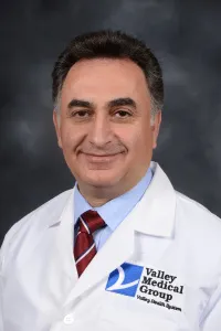 Dr. Emmanuel Ayturk Aydin, MD - Wayne, NJ - Internal Medicine