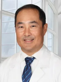 Dr. Xin Yao, MD - Estero, FL - Oncology