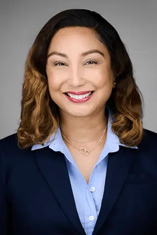 Dr. Aubaine Woods-Staples - Greensburg, IN - Pediatrics, Internist/pediatrician