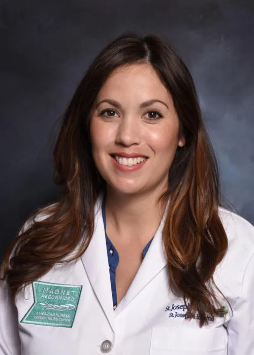 Dr. Maureen Veronica Villasenor, MD - Orange, CA - Pediatrics, Internist/pediatrician