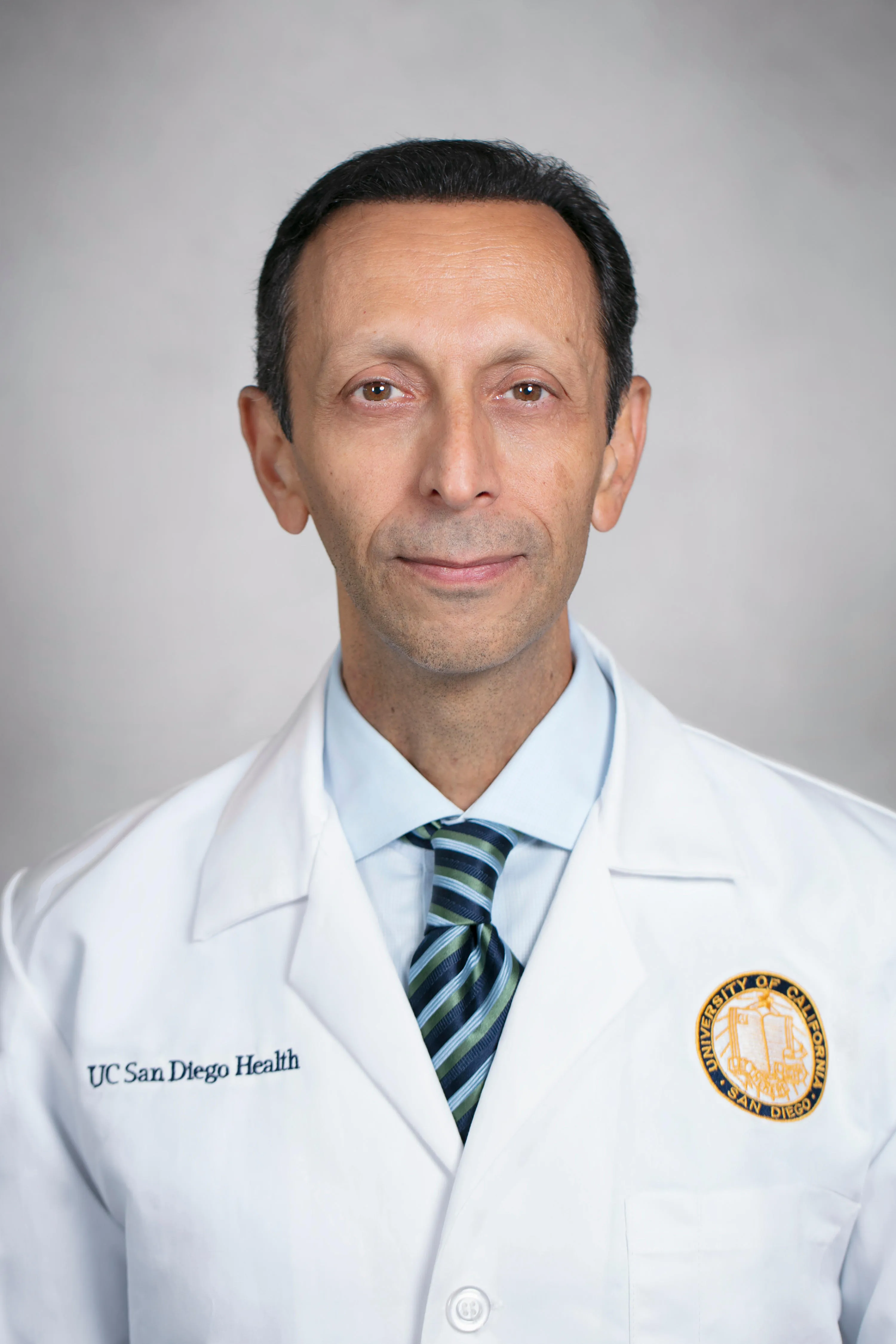 Dr. Farshad M. Ahadian, MD - La Jolla, CA - Anesthesiology, Anesthesiologist, Pain Medicine