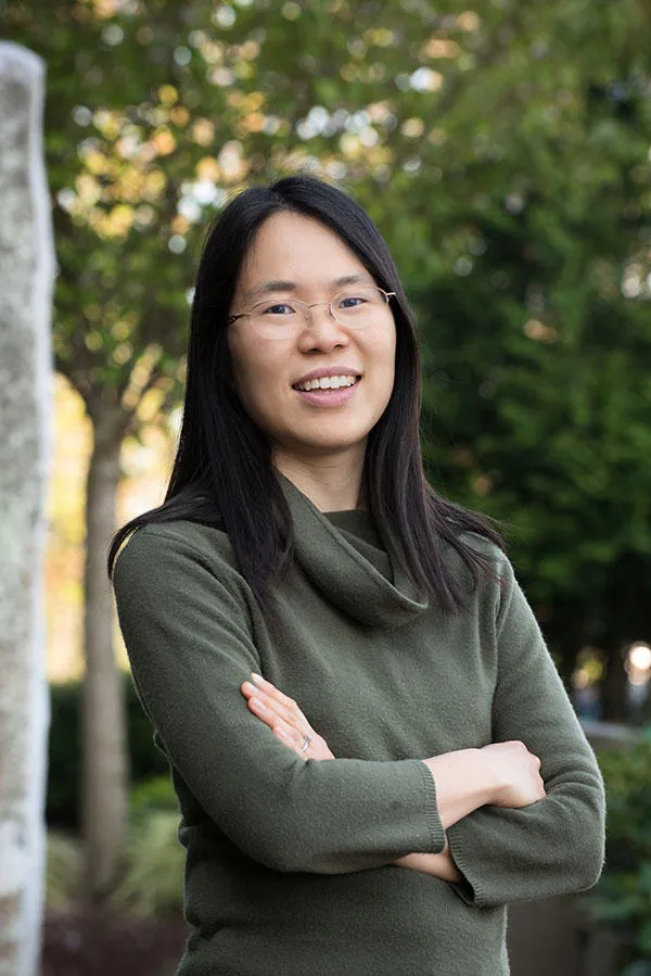 Dr. Esther Chahwei Hwang, MD - Vancouver, WA - Rheumatology